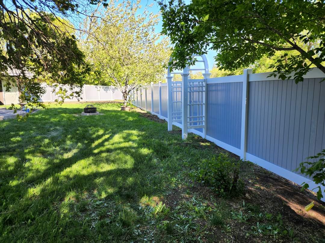 Velocity Vinyl Fencing Inc photo 4